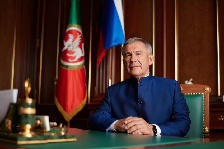 Татарстан Президенты Рөстәм Миңнехановның Яңа ел белән котлавы