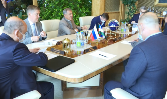 Рөстәм Миңнеханов Үзбәкстан делегациясе белән хезмәттәшлекне үстерү турында сөйләште