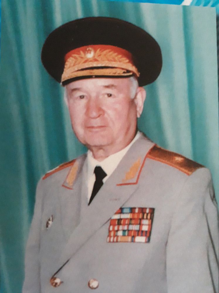 Алмас Әдһәмов үрнәге