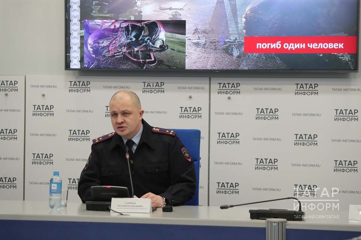 Рөстәм Гарипов юл-транспорт һәлакәтләренең иң таралган сәбәбен атады