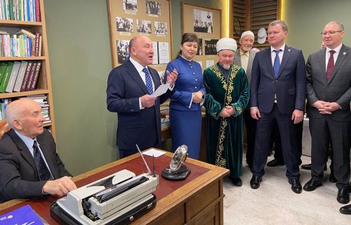 Вахит Имамов: Халык шагыйре музее