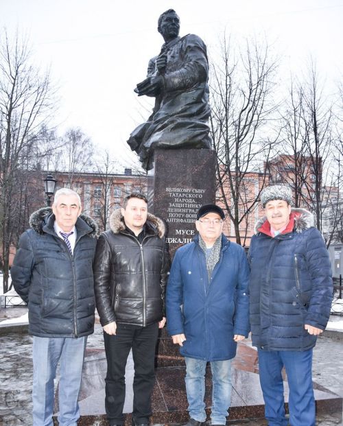 Петербургка сәяхәт