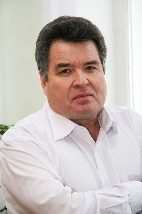 Мөхәммәт Мирза: Багышлаулар