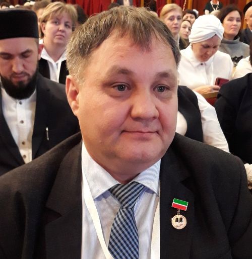 Илсур Мансуров: Телебезне саклыйк!