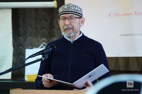 Дамир Исхаков: Фәезханов татарның кем булуы турында Мәрҗанигә караганда иртәрәк уйланган
