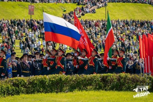 Татарстанда Җиңү көне республиканың меңләгән халкын берләштерде