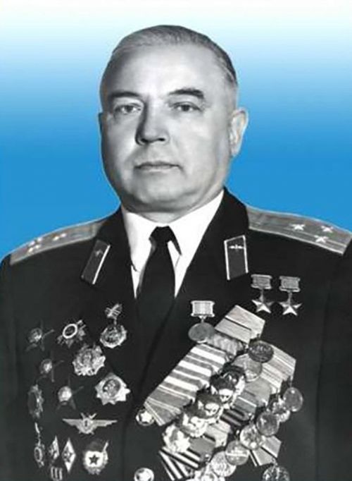 Башкортстанда туган татар Геройлары