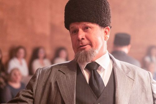 «Җилкәнсезләр», яки Курчак милләтенең курчак уеннары