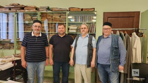 Самараның Тарихи мәчетендә халыктан җыелган иске басмаларны тәрҗемә итәргә ниятлиләр