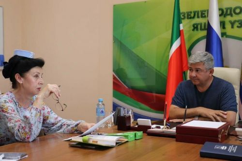 Яшел Үзән мэры татар театрын торгызу планы турында белдерде