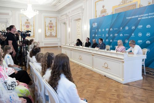 Илсур Метшин Дима Билан турында: «Безнең якташыбыз, Питрәч районыннан чыккан этник татар дисәк тә була»