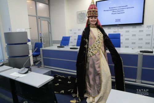 «Мисс Европа»да катнашучы Роза Гадиева: Сөмбикә костюмыннан чыгыш ясый алуыма сөенәм