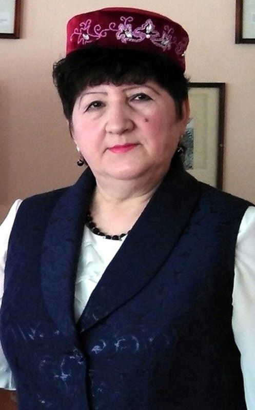 Гөлнур Айзат: Син – язылган, язылмаган Әллә күпме җырларым!..