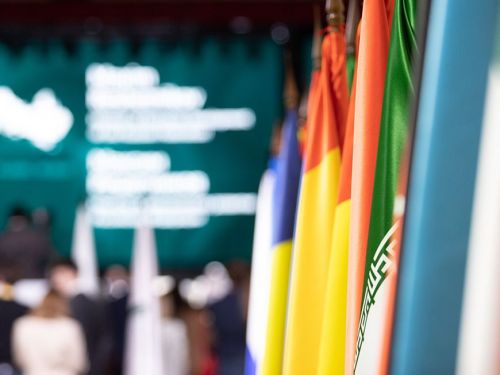 2 меңгә якын кеше Kazan Forum волонтеры булырга теләк белдергән