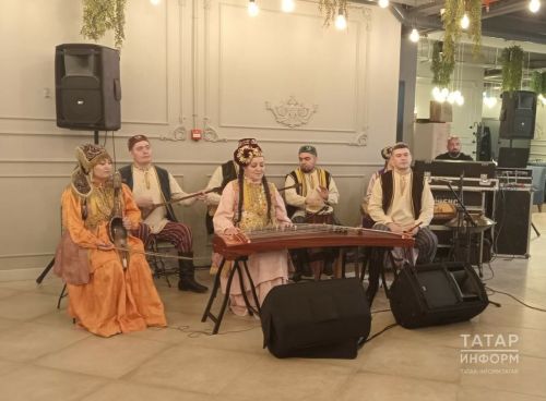«Кадим Әлмәт» төркеме Төркия татарларының ифтар мәҗелесләрендә чыгыш ясый