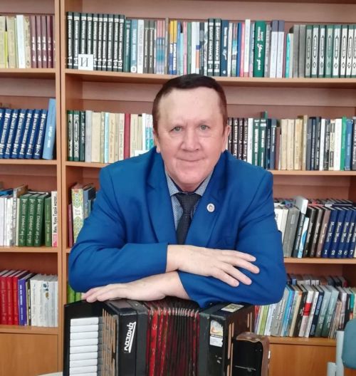 Таһир Шәмсуаров: Ир-егеттән дала исе килсен, Ат кешнәве таңда уятсын...