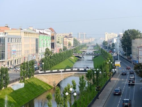 Болакта йөзмә фонтаннар, чәчәк композицияләре һәм Бауманны яшелләндерү – Казандагы җәмәгать киңлекләрен БРИКСка ничек әзерләячәкләр?