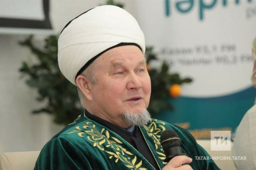 Җәлил хәзрәт күпхатынлылык турында: Аллаһ кушканны тикшерергә беркемнең дә хакы юк