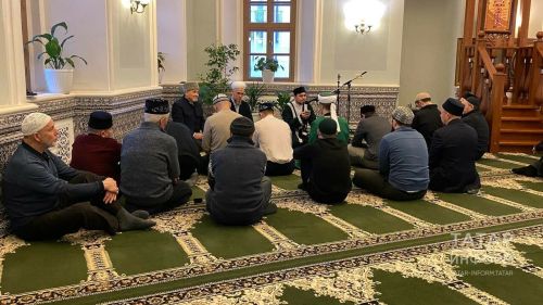 Нияз хәзрәт Сабиров: Бәраәт кичәсе - догалар аеруча кабул була торган изге кичә