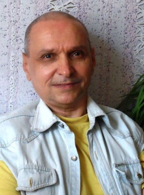 Рәниф Шәрипов: Канат белән һәркем оча, Син канатсыз очып кара...