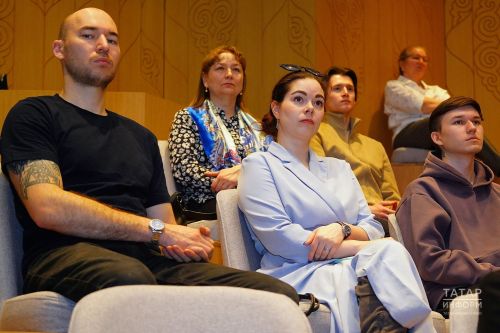 Ләйсән Сафина: Һади Такташ һаман безнең арада, ул яши, һәм ул иҗатта яши