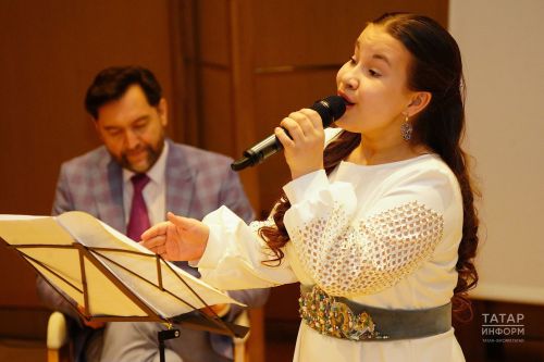 Ләйсән Сафина: Һади Такташ һаман безнең арада, ул яши, һәм ул иҗатта яши