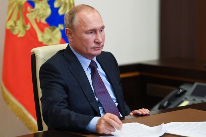 Путин Хөкүмәткә хезмәт хакының минималь күләме үсешен тизләтү тәкъдимен кертергә кушты