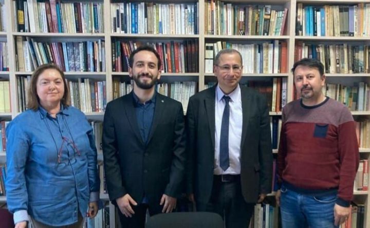 Төркиянең Мәрмәрә университетында татар шагыйре Ләбиб Каран турында диссертация якланды