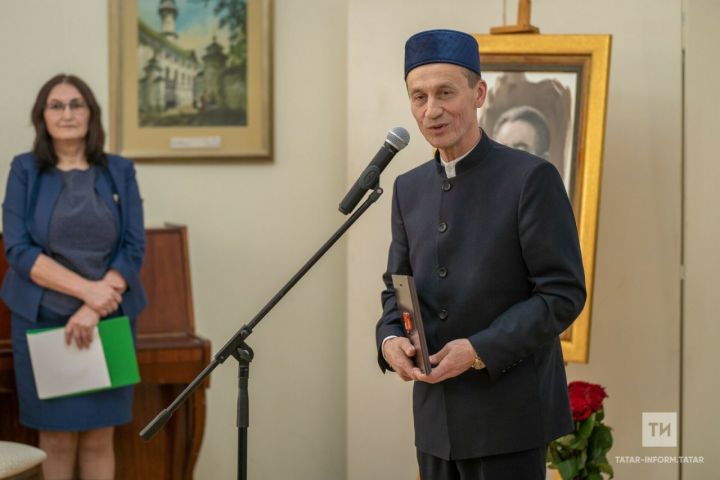 Рәмис Хәялиев: Татар эстрадасында беренче профессиональ җырчы – Камил Мотыйгый