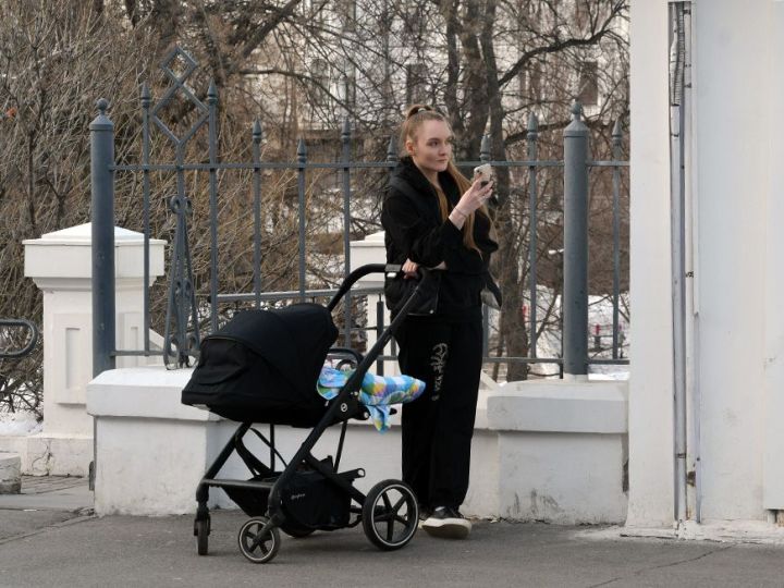 Идрис, Каюм, Мияна, Дэя. Казанда яңа туган сабыйларга кушылган сирәк исемнәр аталды