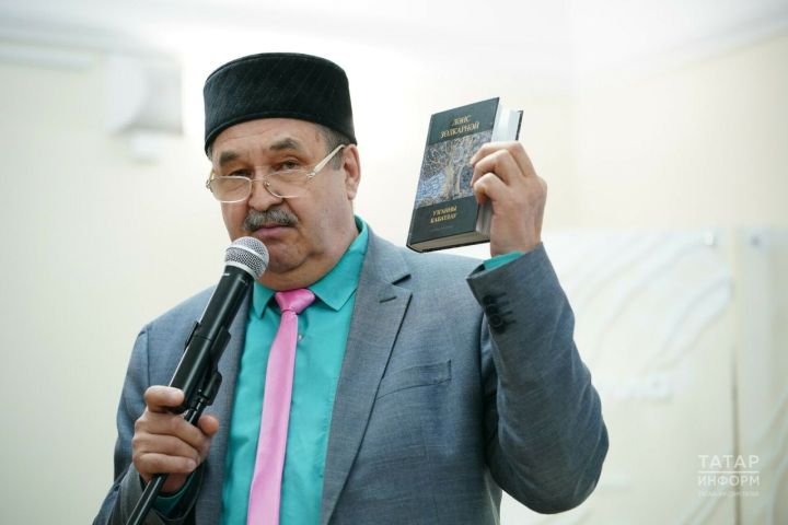 Ләбиб Лерон: Ләис Зөлкарнәй – үзенең өслүбе булган, һәммәбездән аерылып торган шагыйрь