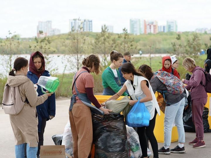 Казанлылар «УРАМ» экстрим-паркы янында эшкәртү өчен икенчел чимал тапшыра ала