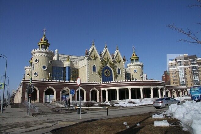 «Әкият» курчак театрын «Су анасы» спектакле өчен судка биргәннәр - 10000 сум таләп итәләр