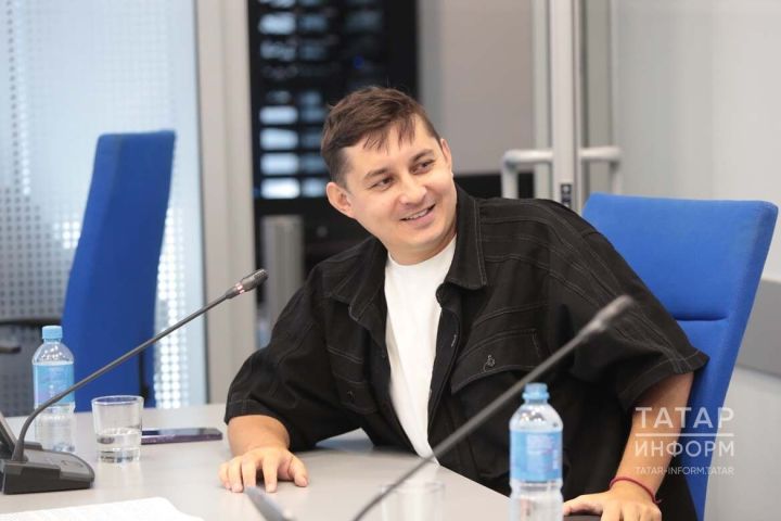 Айдар Җаббаров Түбән Кама театрында легендар башкорт әсәрен куя